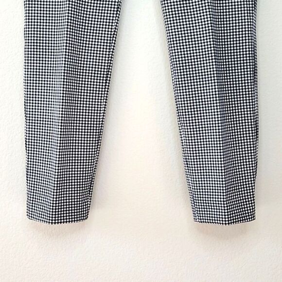OLD NAVY Mid-Rise Pixie Pant Black White Checkered Gingham Pattern size 6R - Picture 3 of 13